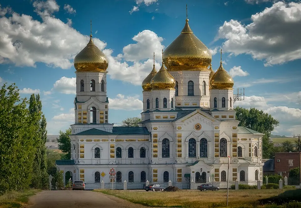 Троицкая церковь Новодонецкой