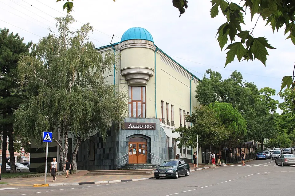 В театр всей семьёй в Туапсе