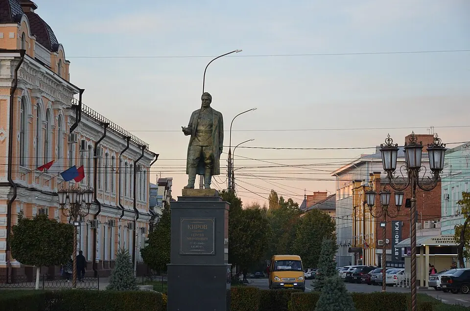 Памятник С.М. Кирову