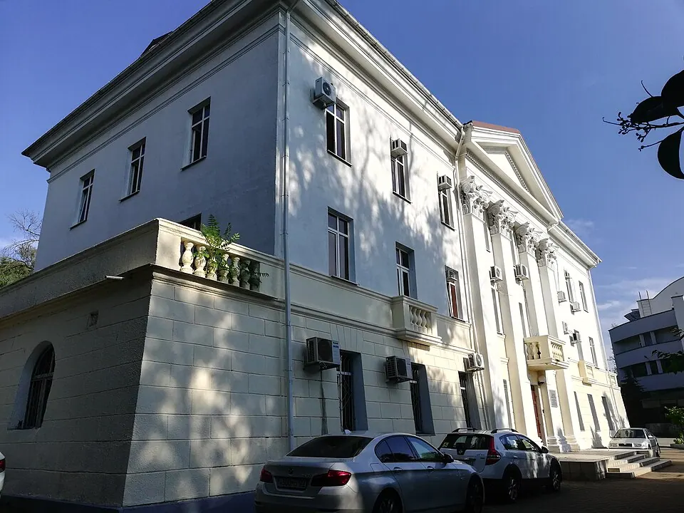 Здание, где в годы Великой Отечественной войны размещался госпиталь № 3803