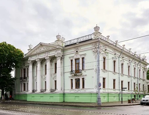 Дворец "Алфераки"