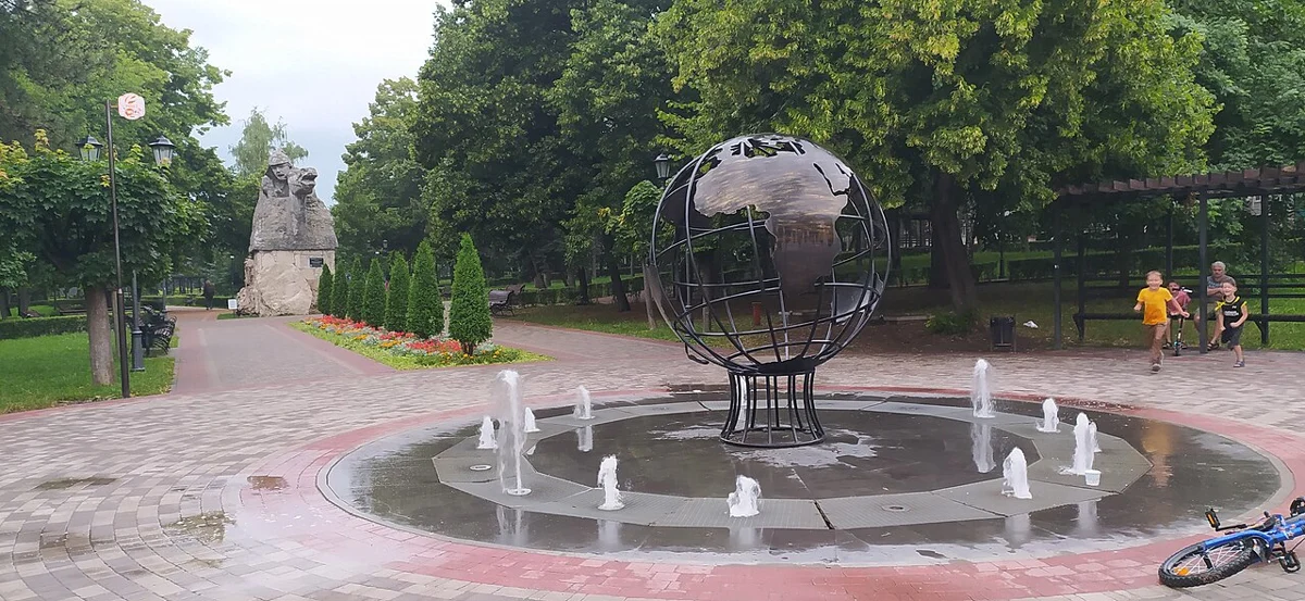 Памятник первым комсомольцам Пятигорска