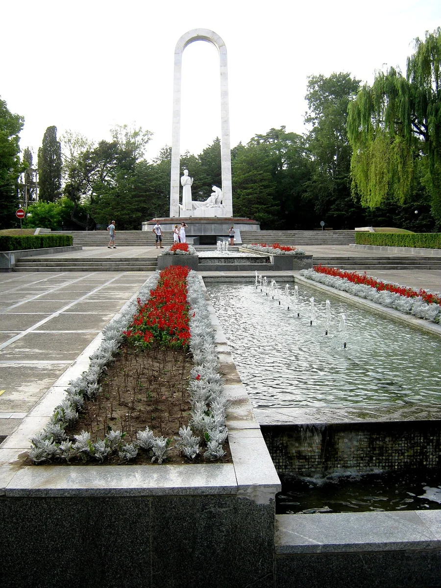 Мемориал «Подвиг во имя жизни»