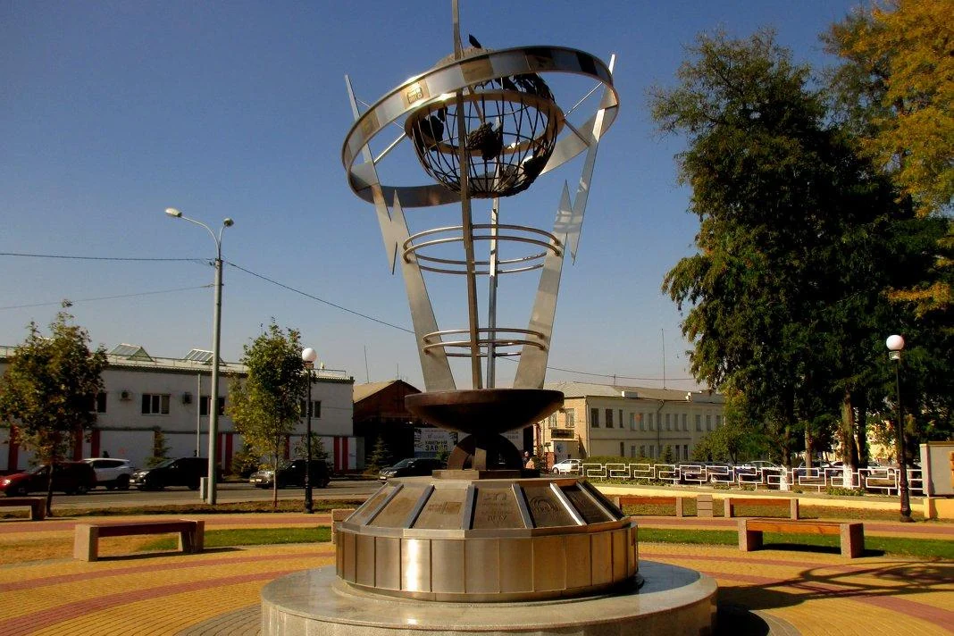 Памятник "Связистам Дона"