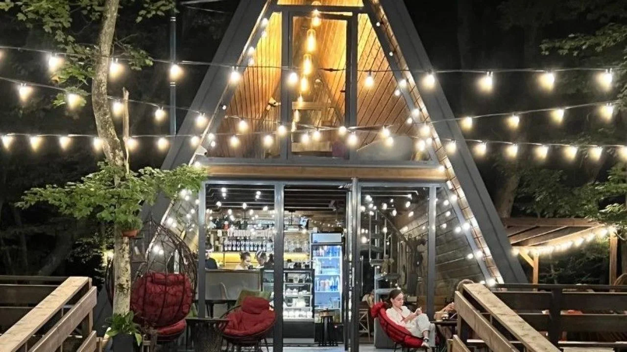 Кафе «A-frame cafe»