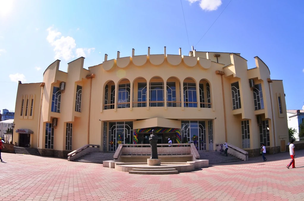 Кумыкский музыкально-драматический театр