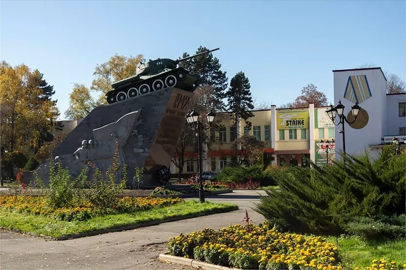 Памятник защитникам Владикавказа от немецко-фашистских захватчиков