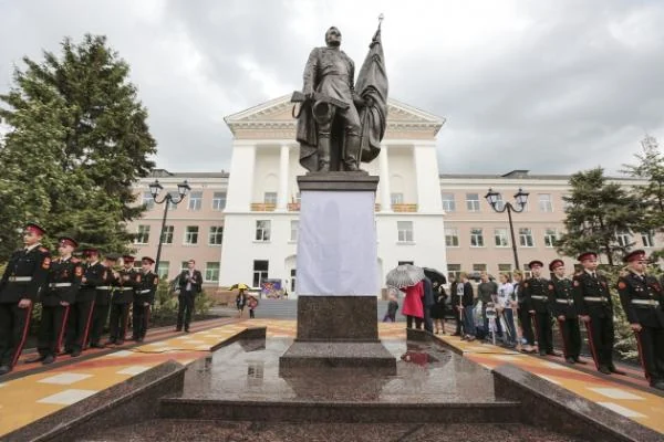 Памятник Алексею Бересту