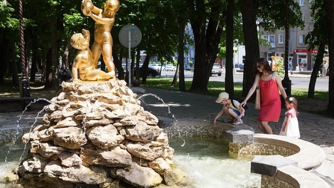 Фонтан «Купающиеся дети»