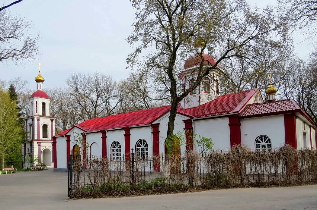 Храм Великомученика и целителя Пантелеймона