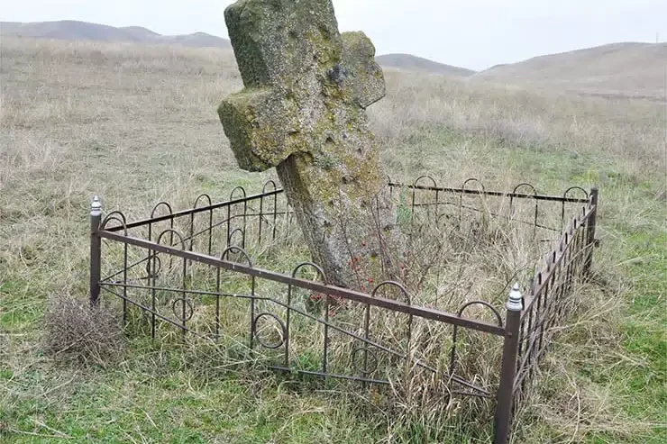 Зылын-цырт, с. Заманкул 