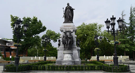 Памятник Екатерине II