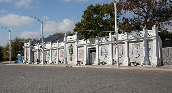 Театральная площадь