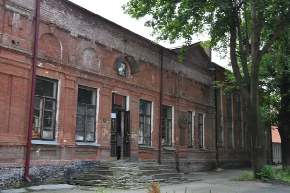 Храм святой равноапостольной Нины 