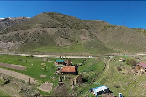Архитектурный комплекс с. Сатат