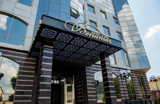 Бенамар 4*