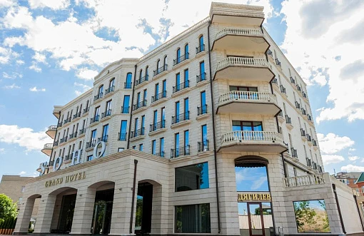 Soho Grand Hotel 5*