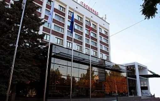 Таганрог 3*