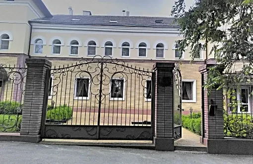 Династия 3*