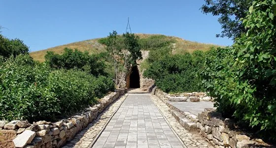 Царский курган